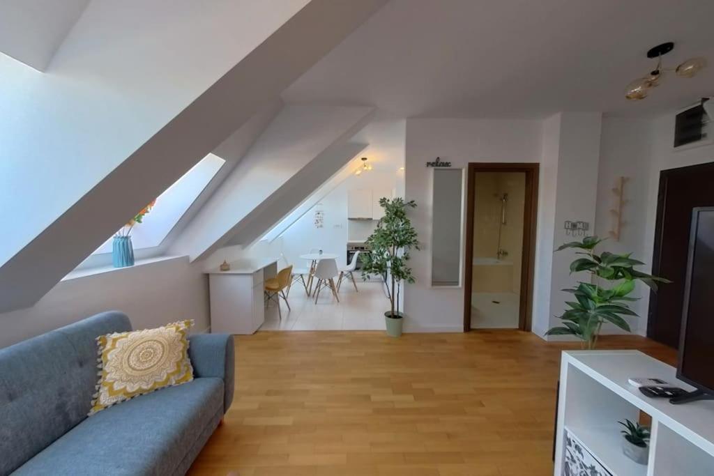 Bucharest Central Ee Apartment ภายนอก รูปภาพ